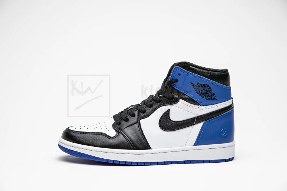 air jordan 1 "fragment design" 716371 040